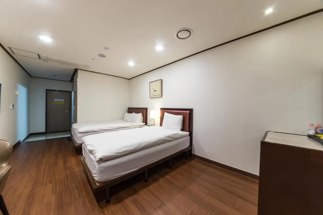 **  Youngbin Hotel Seoul South Korea